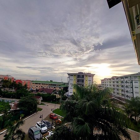 Ania Suite Room Lapu-Lapu City Exterior photo