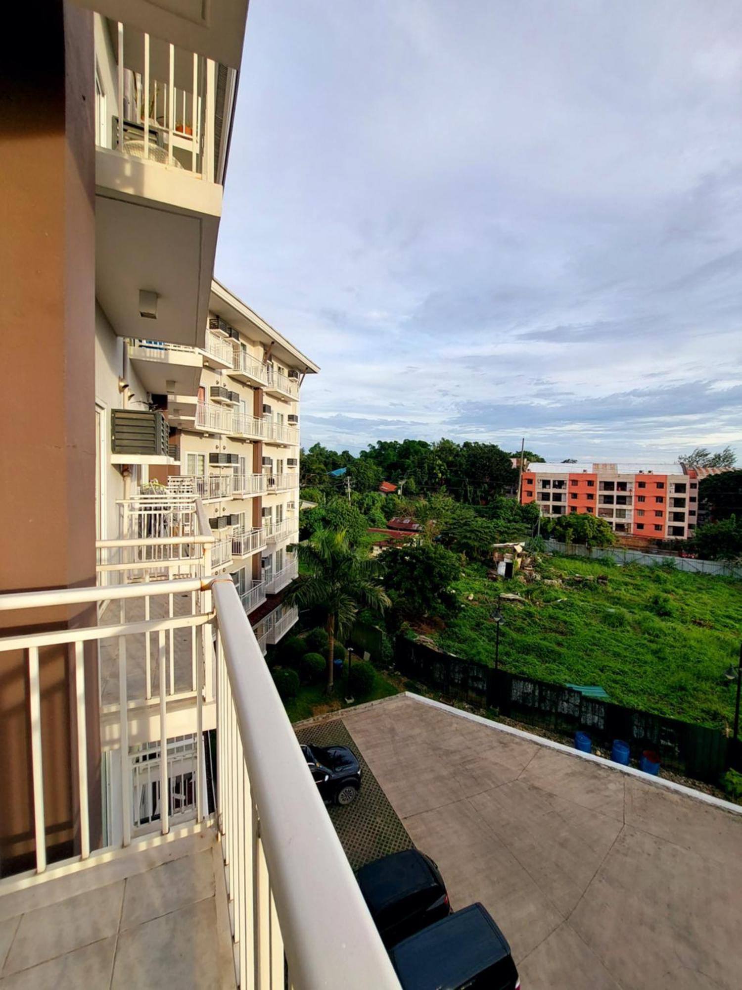 Ania Suite Room Lapu-Lapu City Exterior photo