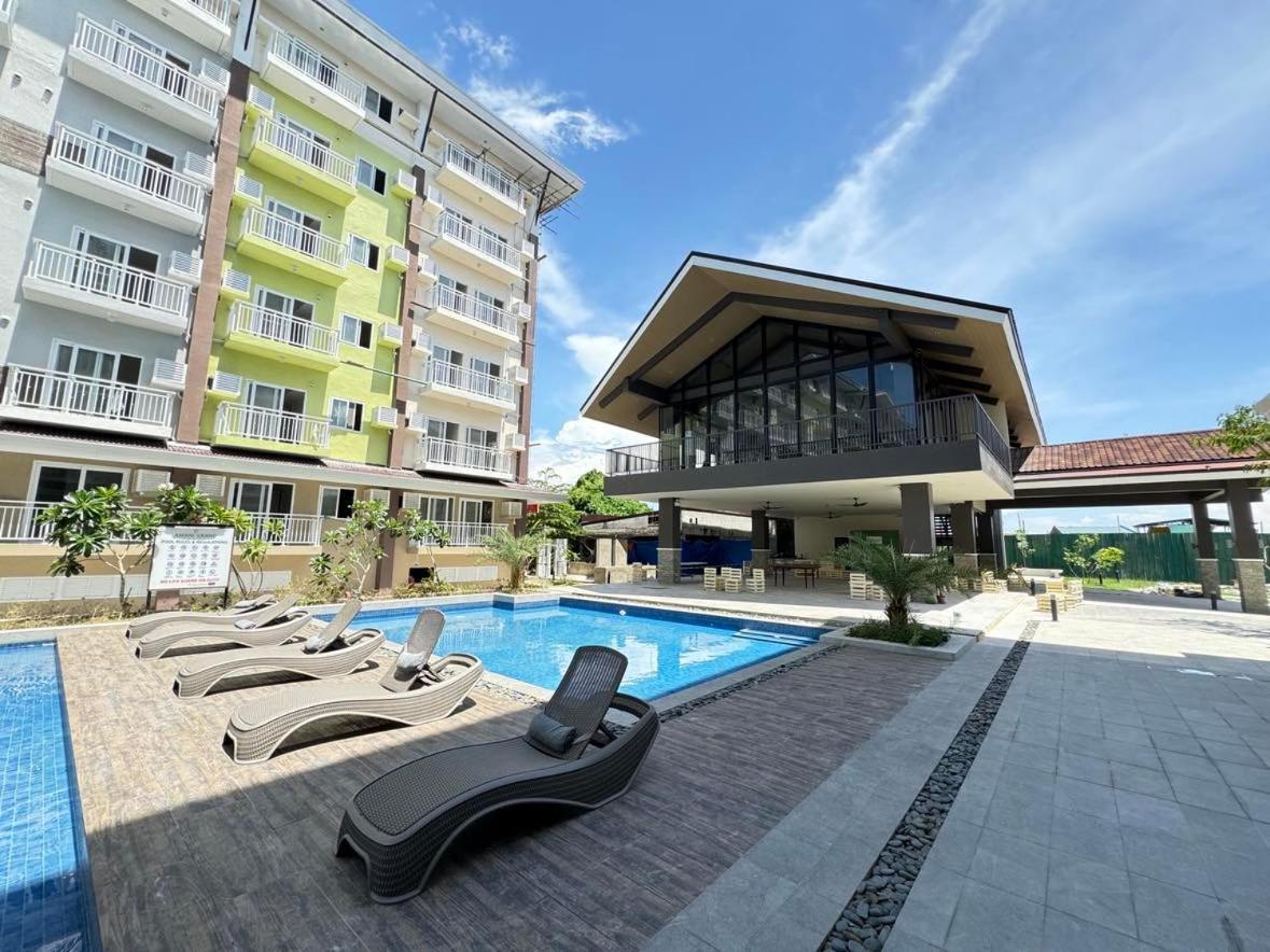 Ania Suite Room Lapu-Lapu City Exterior photo