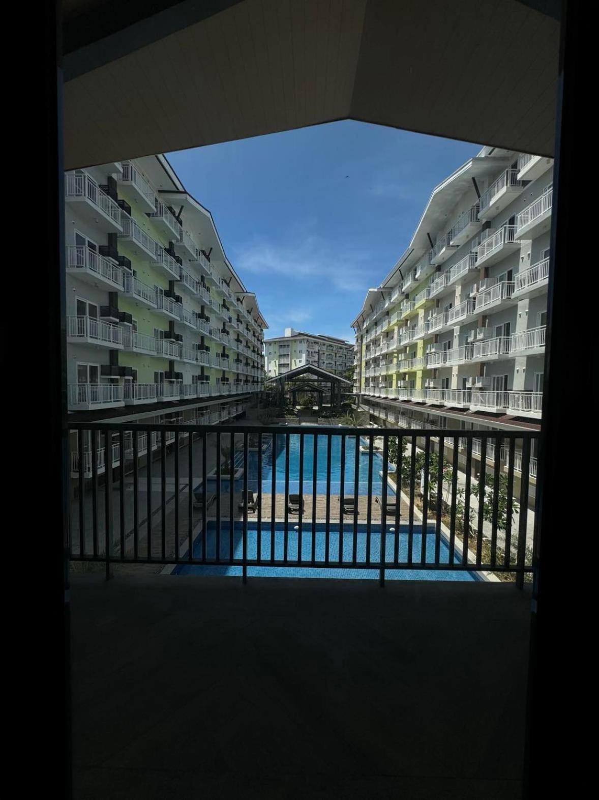 Ania Suite Room Lapu-Lapu City Exterior photo