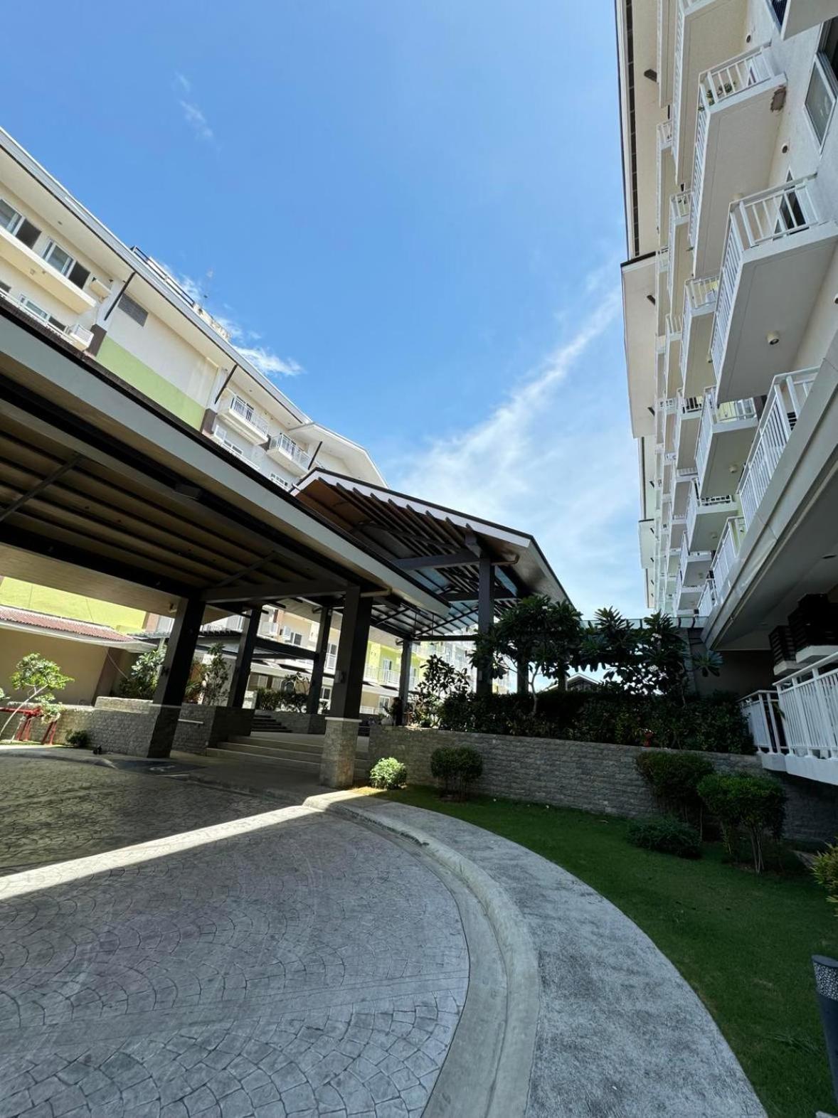 Ania Suite Room Lapu-Lapu City Exterior photo